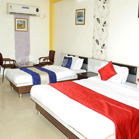 جاندي نجر Hotel Neelkanth Residency المظهر الخارجي الصورة