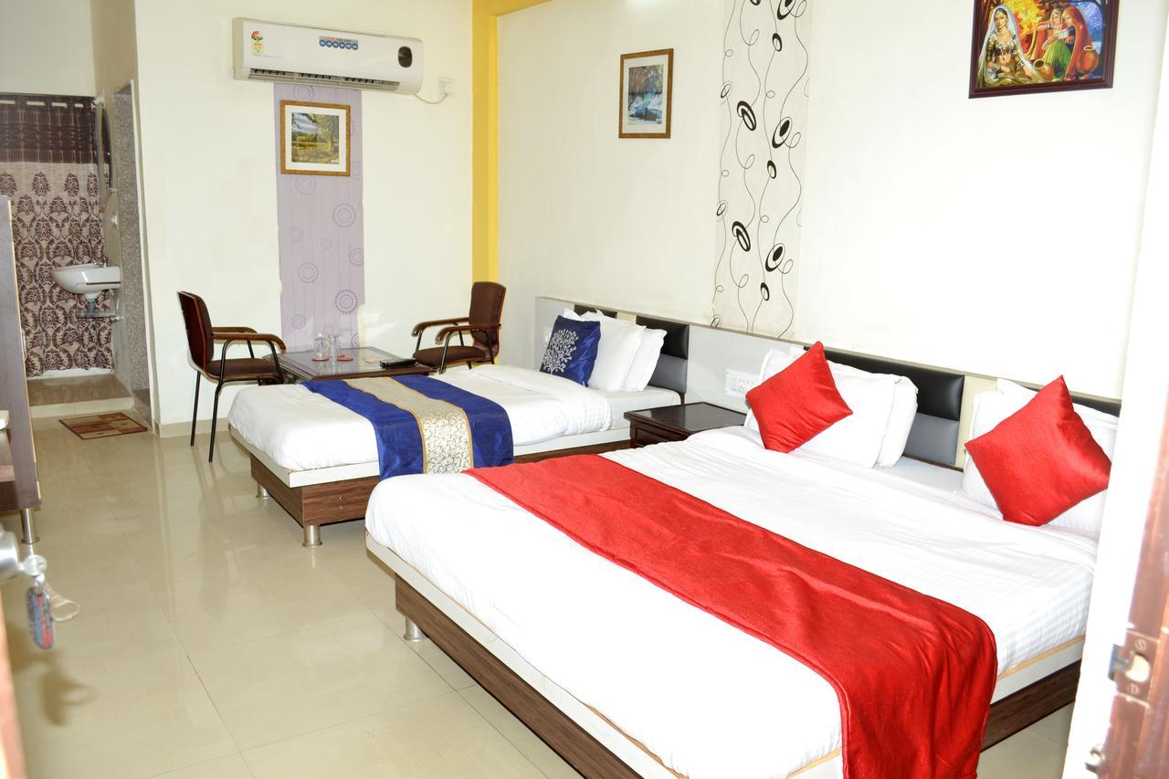 جاندي نجر Hotel Neelkanth Residency المظهر الخارجي الصورة