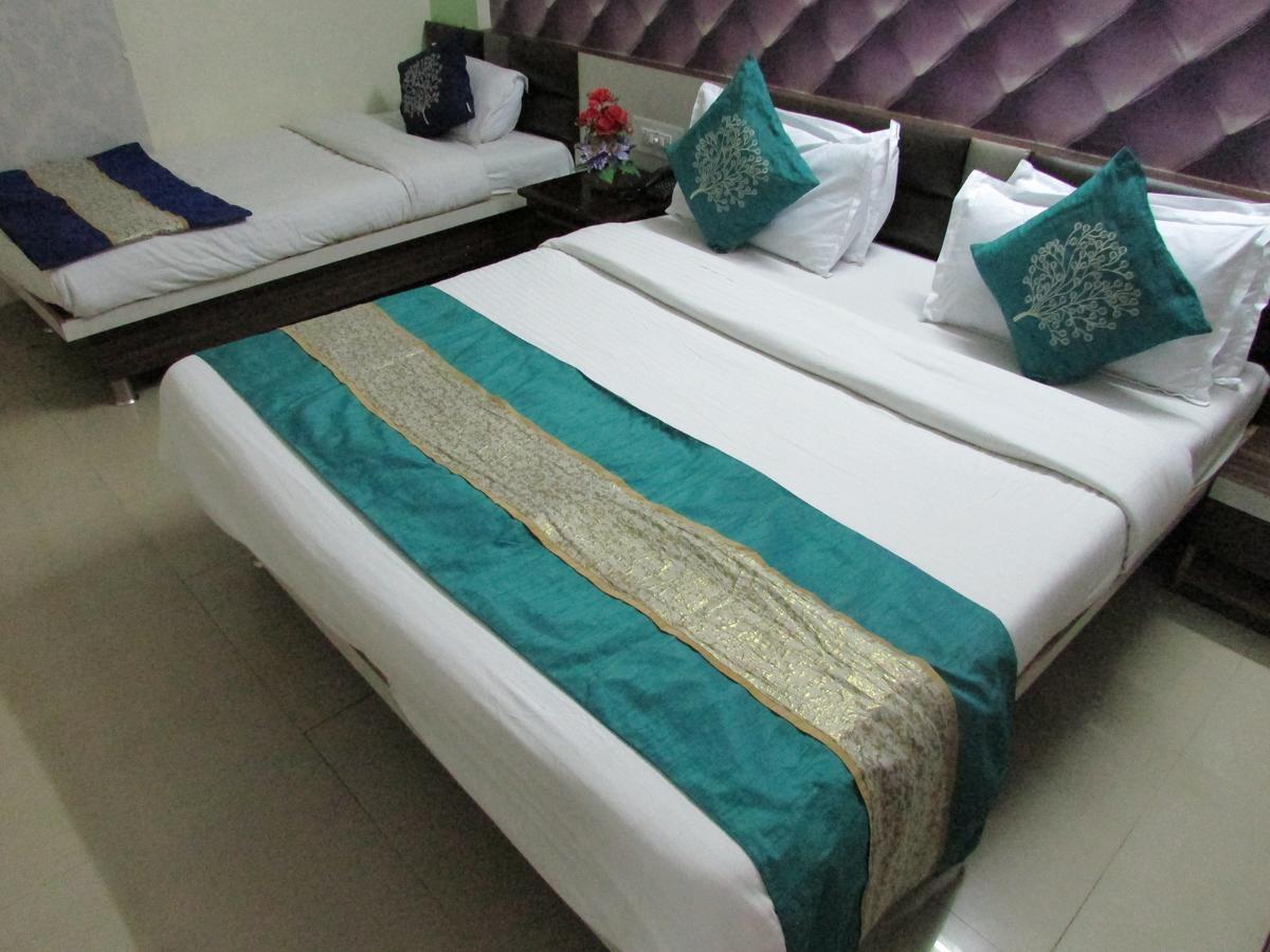 جاندي نجر Hotel Neelkanth Residency المظهر الخارجي الصورة