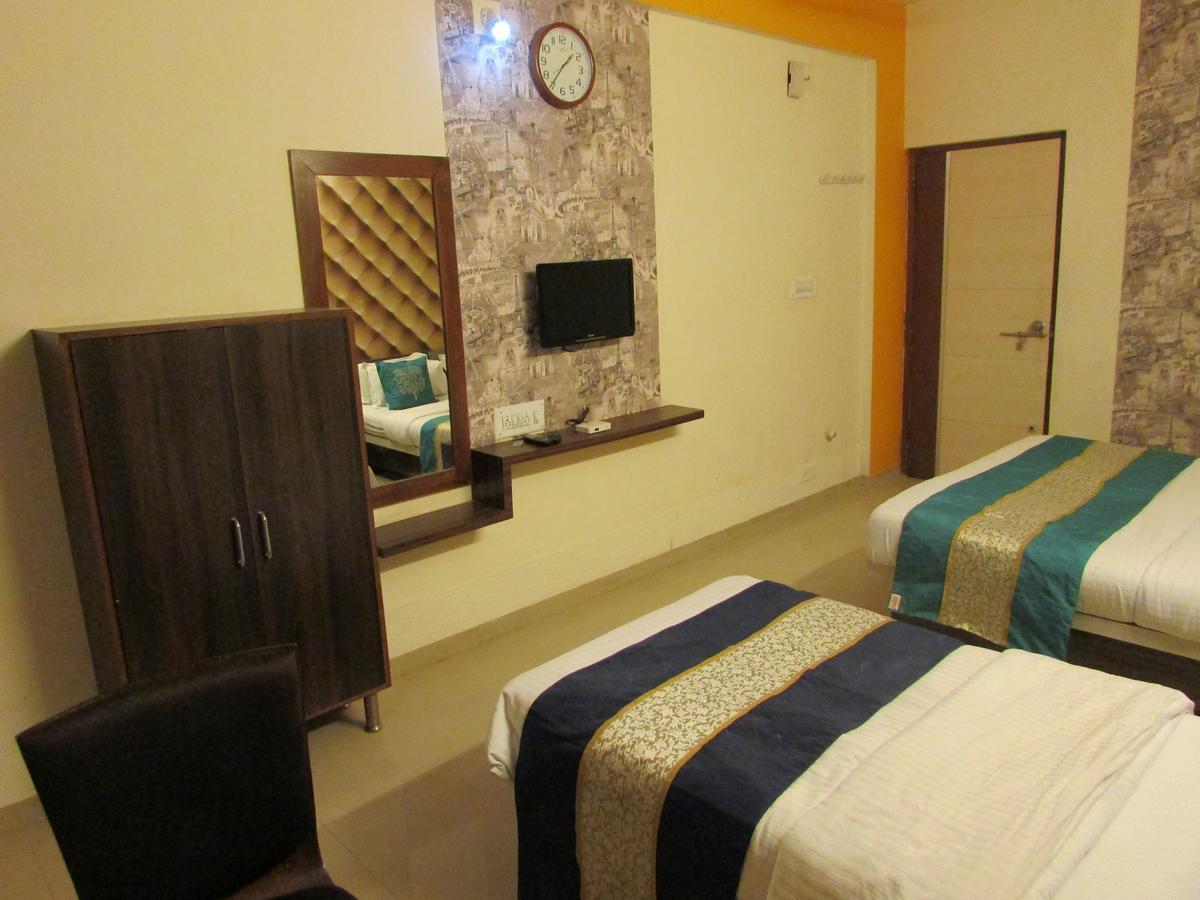 جاندي نجر Hotel Neelkanth Residency المظهر الخارجي الصورة