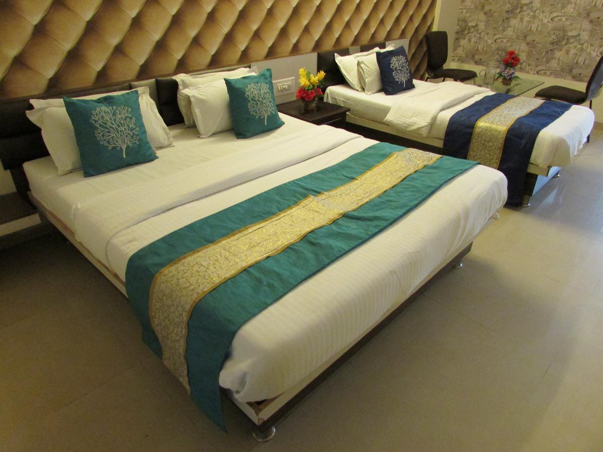 جاندي نجر Hotel Neelkanth Residency المظهر الخارجي الصورة